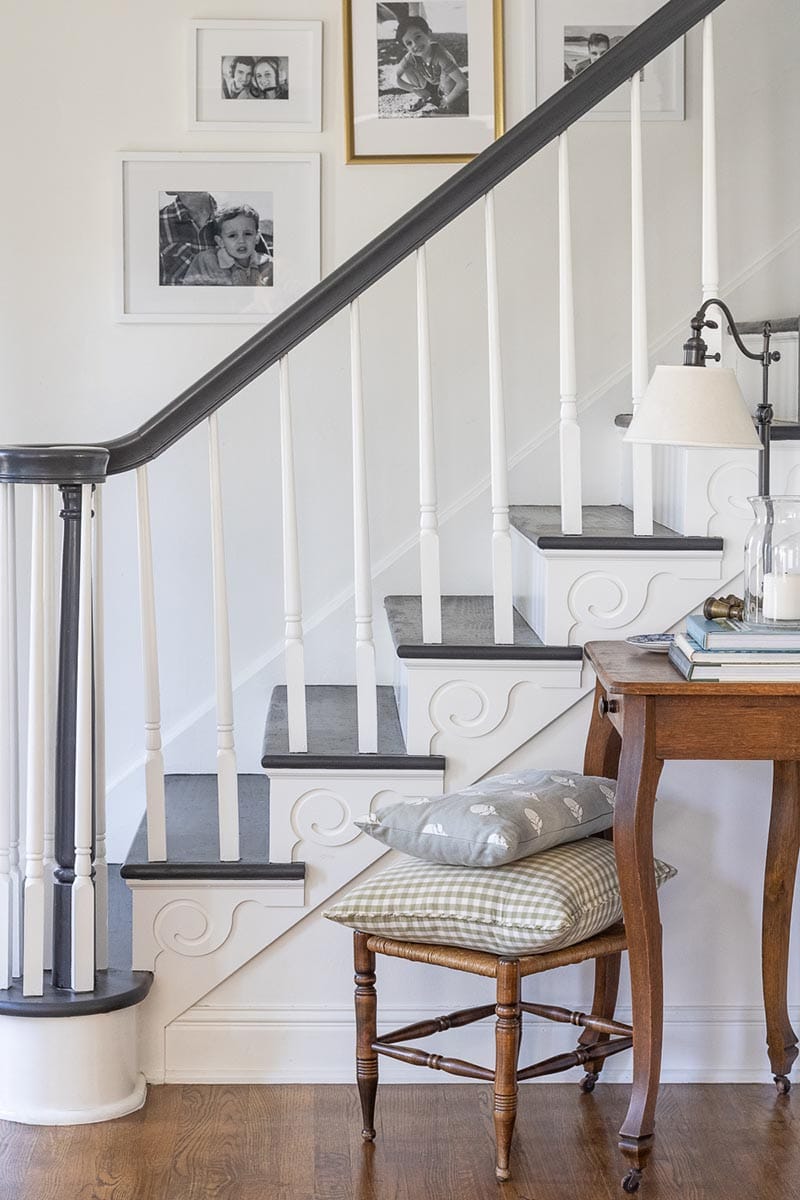 Fabulous and Fresh Farmhouse DIYS and Ideas are waiting to inspire you to create. All the newest projects in the Farmhouse World all in one place to enjoy!