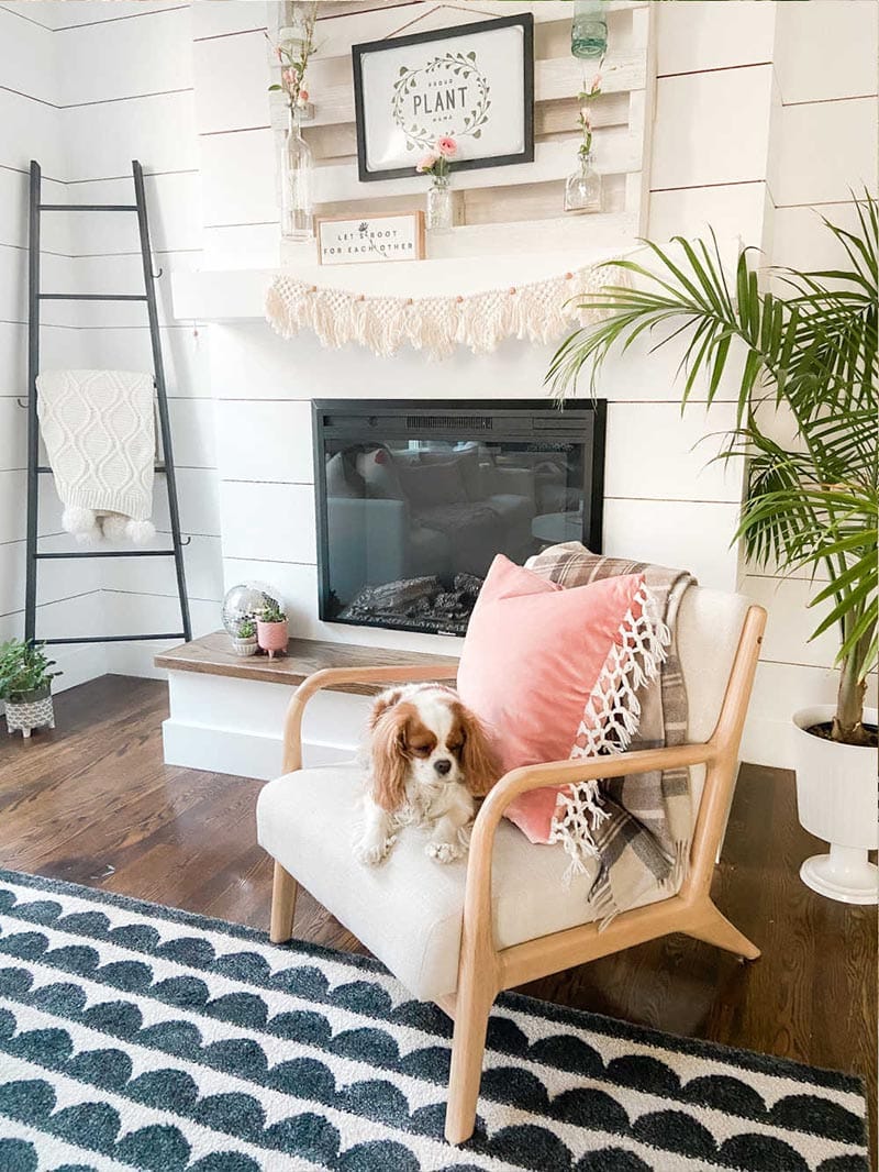These Simple Budget Friendly DIY Throw Pillows are guaranteed to freshen up a space in a snap!