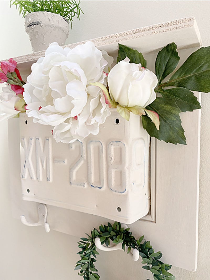 Charming and Chic Farmhouse Thrift Store Makeovers are going to Inspired you to create your own original diy project that will be amazing!