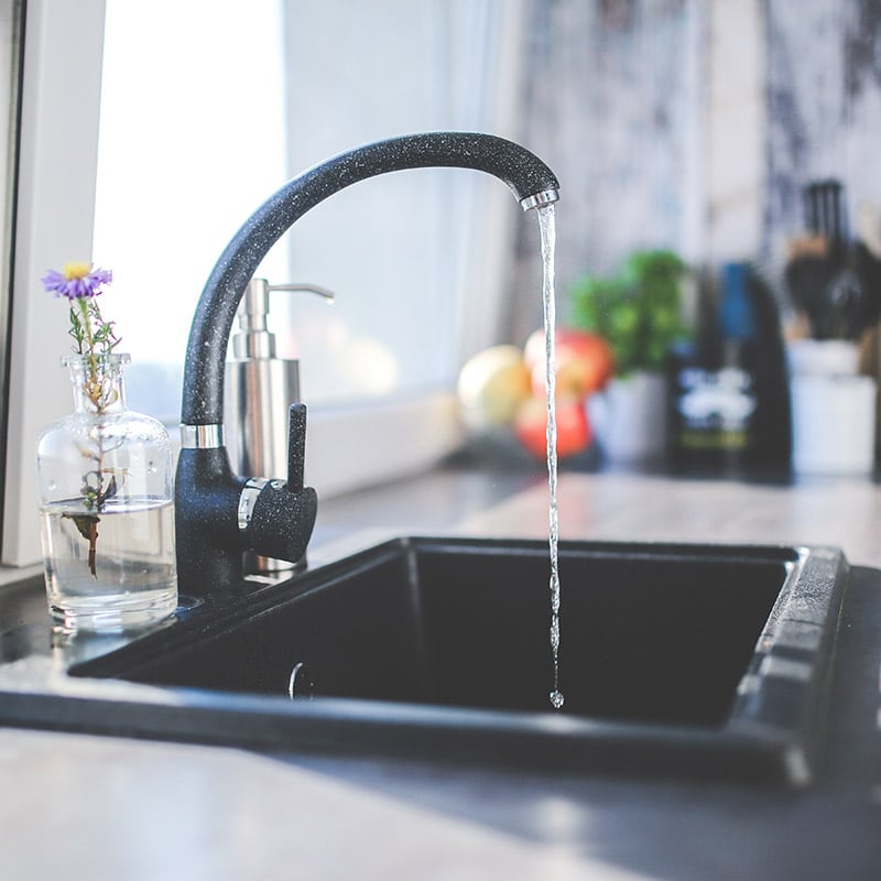 Come and Check Out These Easy 10 Ways To Make Your Kitchen More Green. Simple steps that make a big difference for Mother Earth!