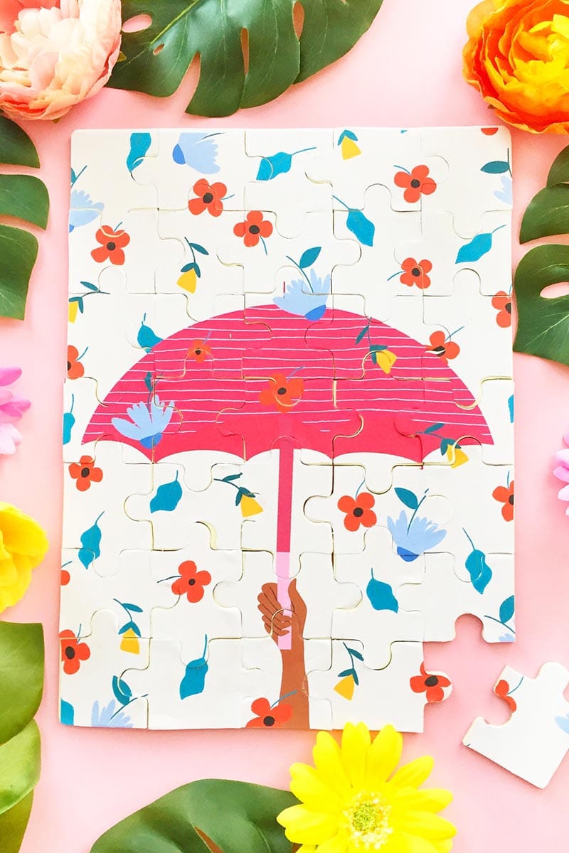 Do you know what it is time for? Fresh and Trendy DIY Crafts To Make This Weekend of course. Tons of inspirational Crafts are waiting for you to choose from. One is perfect to make this weekend!