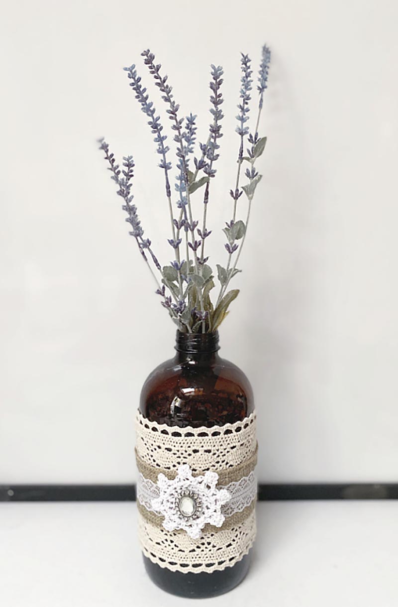 Charming and Chic Farmhouse Thrift Store Makeovers are going to Inspire you to create your own original diy project that will be amazing!