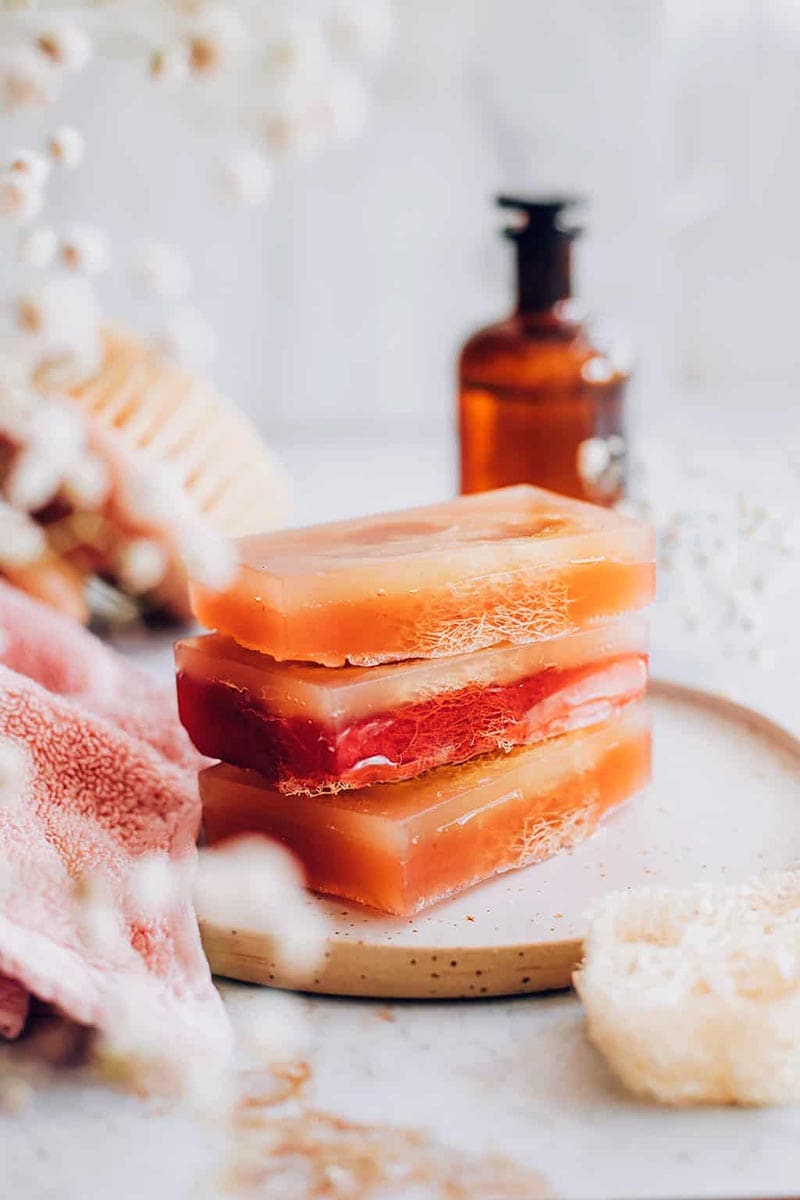 Do you know what it is time for? Fresh and Trendy DIY Crafts To Make This Weekend of course. Tons of inspirational Crafts are waiting for you to choose from. One is perfect to make this weekend!