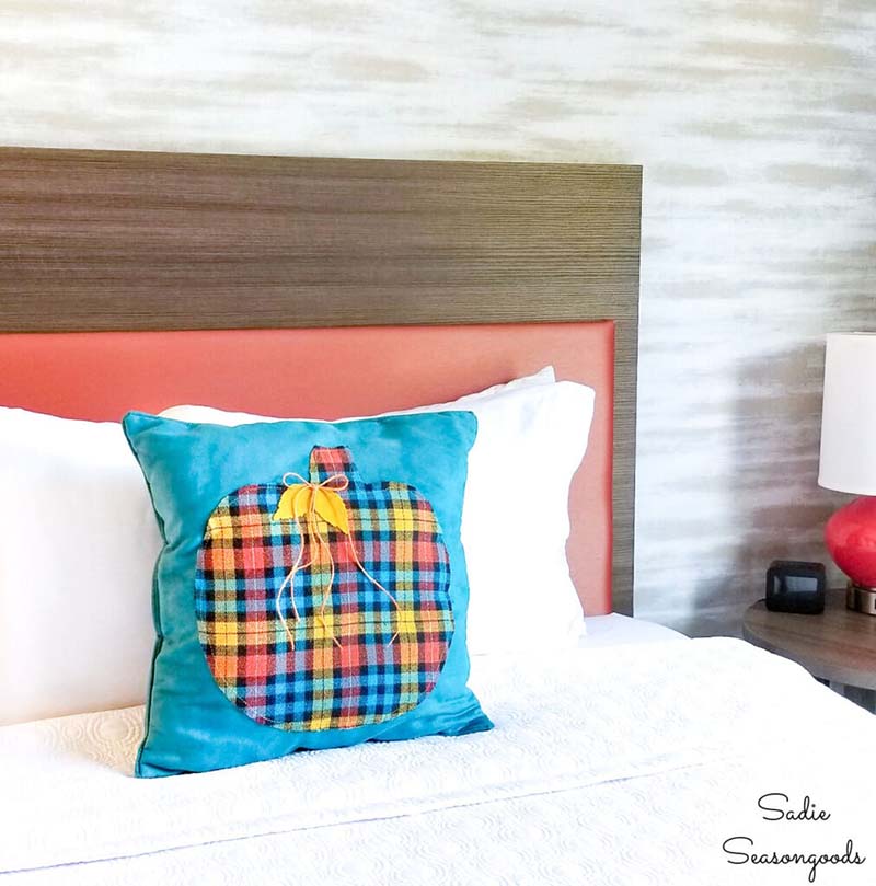 Charming and Chic Fall Farmhouse Thrift Store Makeovers are going to Inspire you to create your own original diy project that will be amazing!