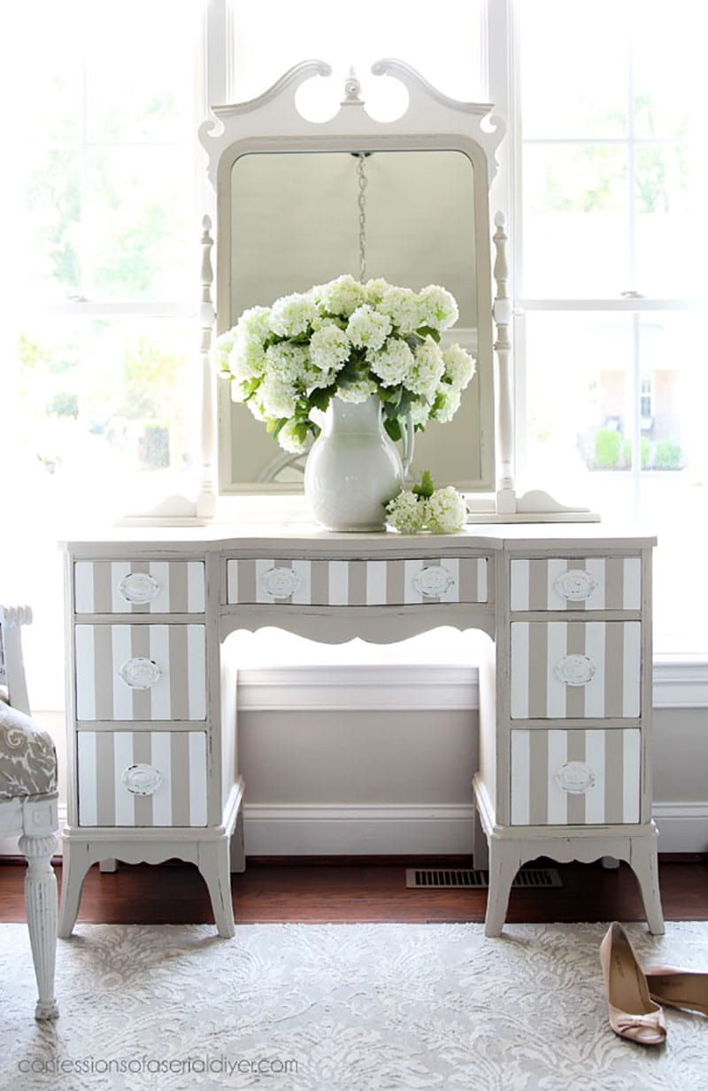 Charming and Chic Farmhouse Thrift Store Makeovers are going to Inspired you to create your own original diy project that will be amazing!