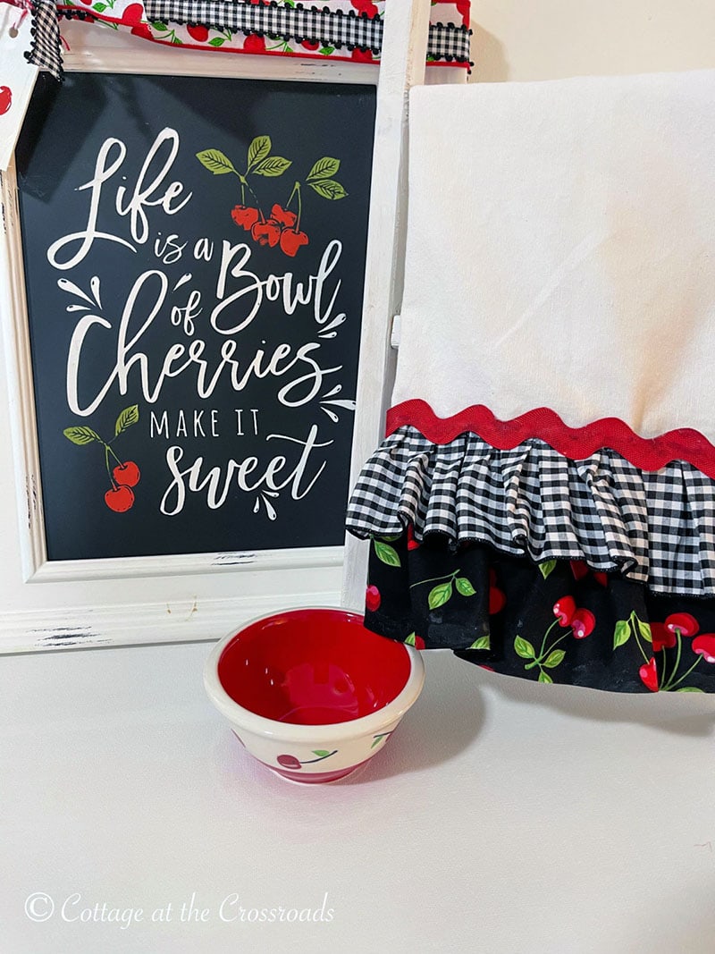 Do you know what it is time for? Fresh and Trendy DIY Crafts To Make This Weekend of course. Tons of inspirational Crafts are waiting for you to choose from. One is perfect to make this weekend!