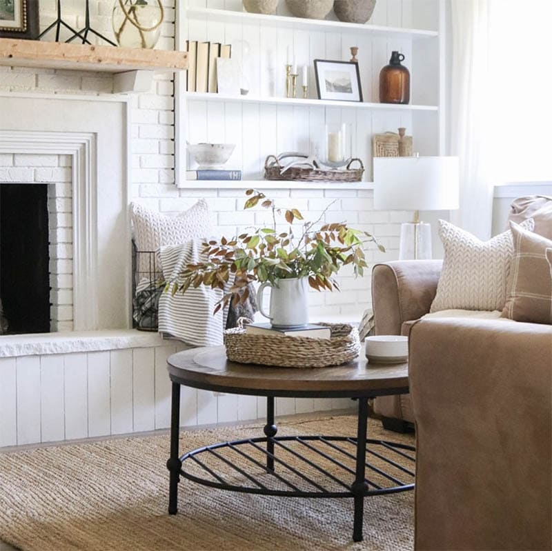 Fabulous and Fresh Farmhouse DIYS and Ideas are waiting to inspire you to create. All the newest projects in the Farmhouse World all in one place to enjoy!