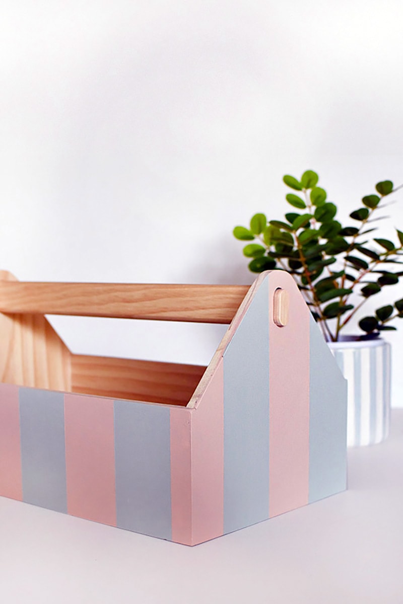 Do you know what it is time for? Fresh and Trendy DIY Crafts To Make This Weekend of course. Tons of inspirational Crafts are waiting for you to choose from. One is perfect to make this weekend!