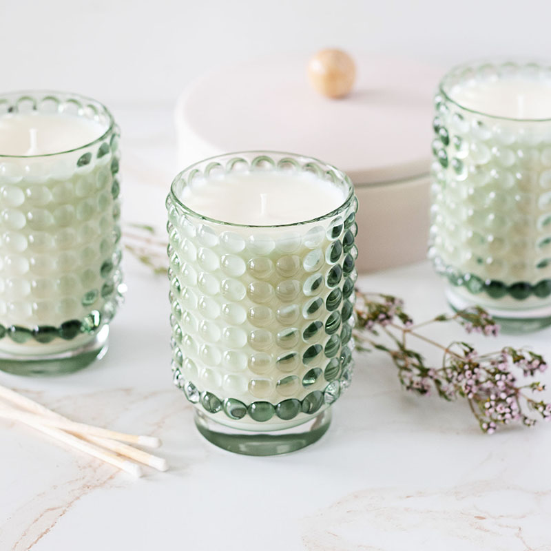 Do you know what it is time for? Fresh and Trendy DIY Crafts To Make This Weekend of course. Tons of inspirational Crafts are waiting for you to choose from. One is perfect to make this weekend!
