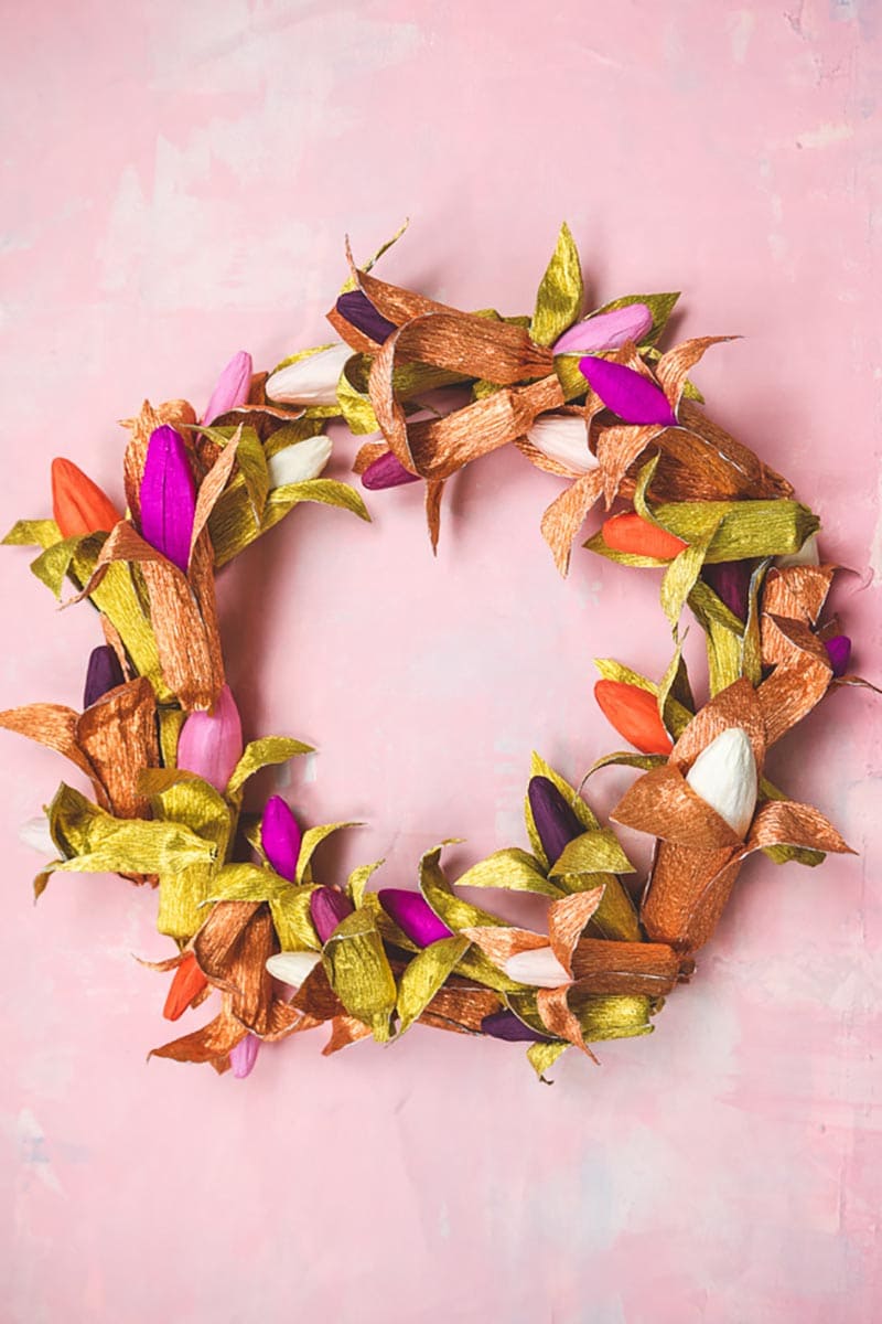 Do you know what it is time for? Fresh and Trendy DIY Crafts To Make This Weekend of course. Tons of inspirational Crafts are waiting for you to choose from. One is perfect to make this weekend!