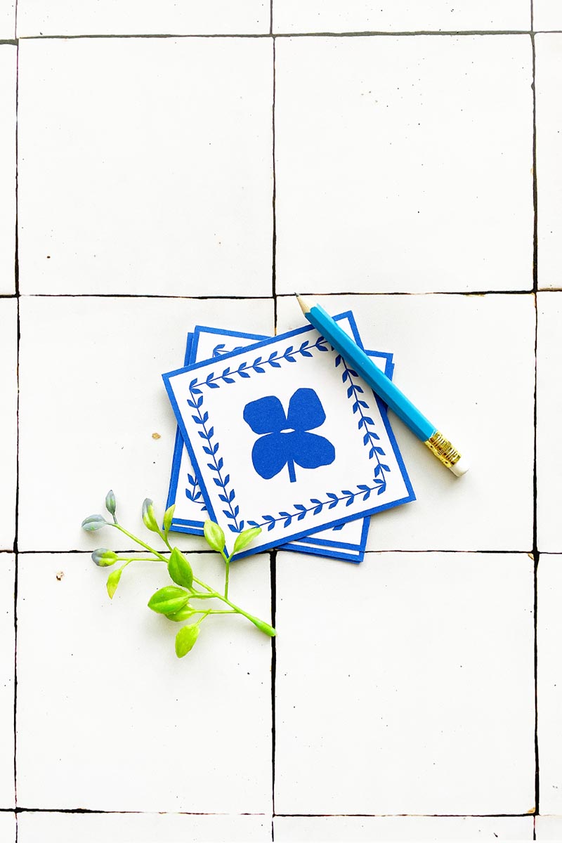 Do you know what it is time for? Fresh and Trendy DIY Crafts To Make This Weekend of course. Tons of inspirational Crafts are waiting for you to choose from. One is perfect to make this weekend!