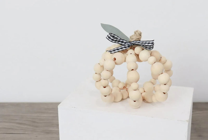 Do you know what it is time for? Fresh and Trendy DIY Crafts To Make This Weekend of course. Tons of inspirational Crafts are waiting for you to choose from. One is perfect to make this weekend!