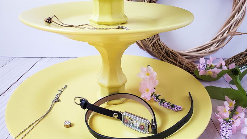 Do you know what it is time for? Fresh and Trendy DIY Crafts To Make This Weekend of course. Tons of inspirational Crafts are waiting for you to choose from. One is perfect to make this weekend!