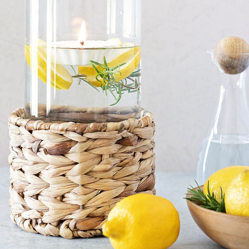 Do you know what it is time for? Fresh and Trendy DIY Crafts To Make This Weekend of course. Tons of inspirational Crafts are waiting for you to choose from. One is perfect to make this weekend!