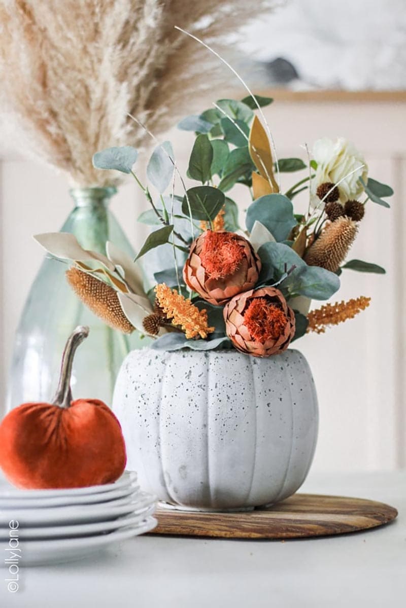 Fabulous and Fresh Farmhouse DIYS and Ideas are waiting to inspire you to create. All the newest projects in the Farmhouse World all in one place to enjoy!
