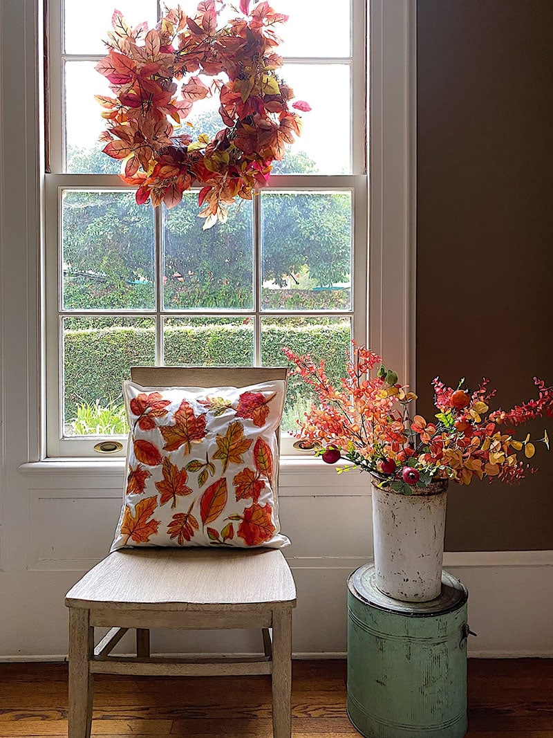 Fabulous and Fresh Farmhouse DIYS and Ideas are waiting to inspire you to create. All the newest projects in the Farmhouse World all in one place to enjoy!