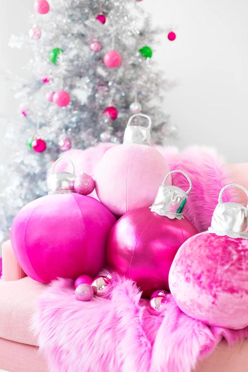 Do you know what it is time for? Fresh and Trendy DIY Crafts To Make This Weekend of course. Tons of inspirational Crafts are waiting for you to choose from. One is perfect to make this weekend!