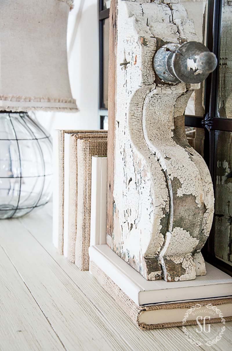 This collection of The Best Farmhouse Home Decor Ideas & DIYs of 2022 Part 3 is amazing and is waiting for you to create with all the spot on tutorials and decorating ideas from our favorite Farmtastic Farmhouse Blogs!