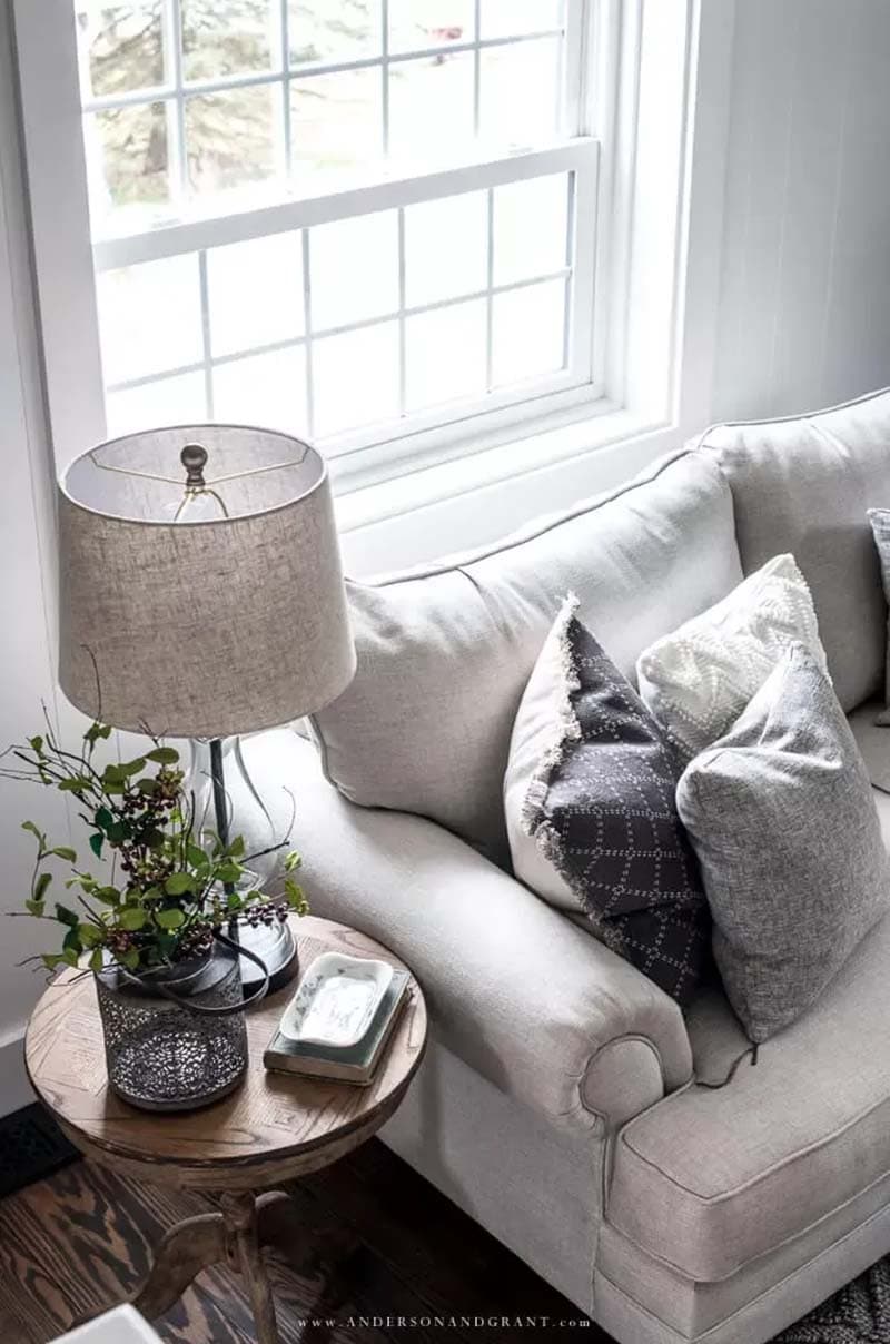 This collection of The Best Farmhouse Home Decor Ideas & DIYs of 2022 Part 3 is amazing and is waiting for you to create with all the spot on tutorials and decorating ideas from our favorite Farmtastic Farmhouse Blogs!