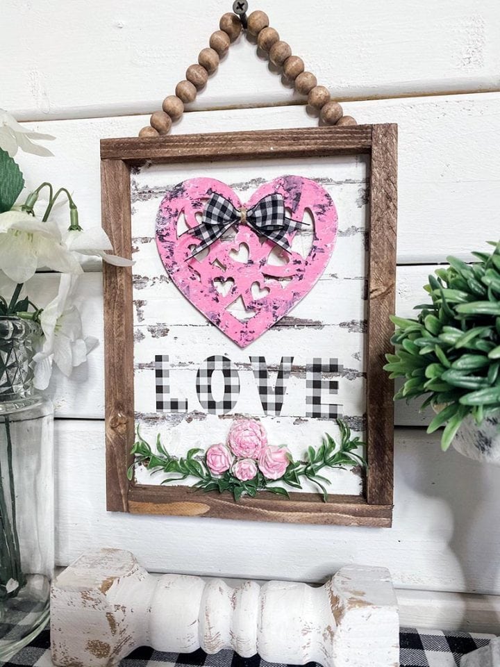 Quick and Easy Dollar Store Valentine’s Day Crafts That Look So ...