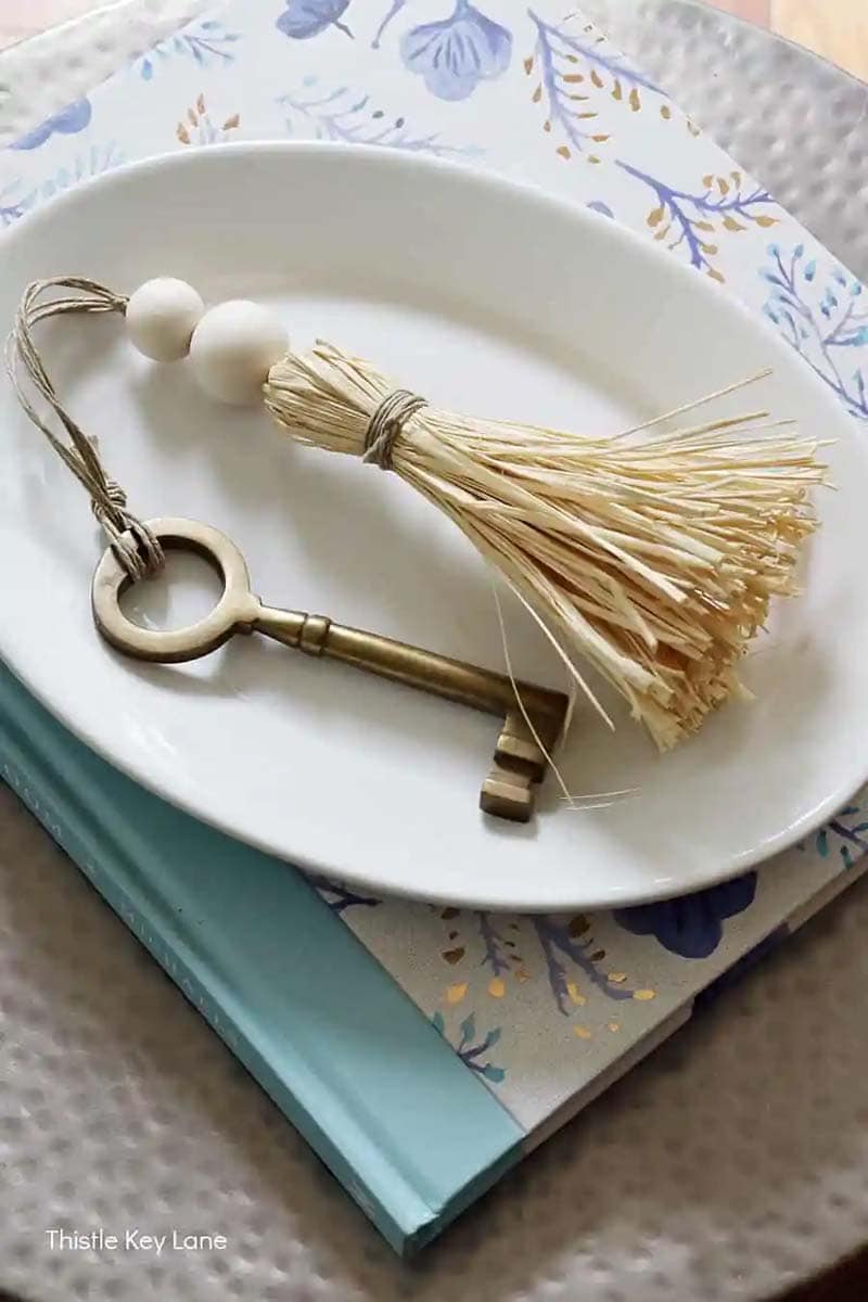 This collection of The Best Farmhouse Craft Projects of 2022 Part 1 are incredible! They are all waiting for you to check out and then take those tutorials and sore! So much creative goodness waiting to happen!