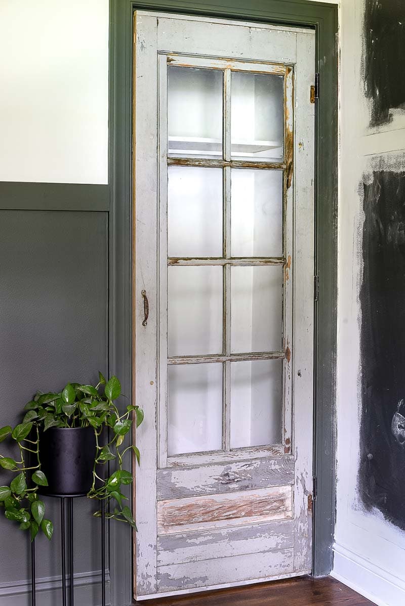 This collection of The Best Farmhouse Home Decor Ideas & DIYs of 2022 Part 3 is amazing and is waiting for you to create with all the spot on tutorials and decorating ideas from our favorite Farmtastic Farmhouse Blogs!