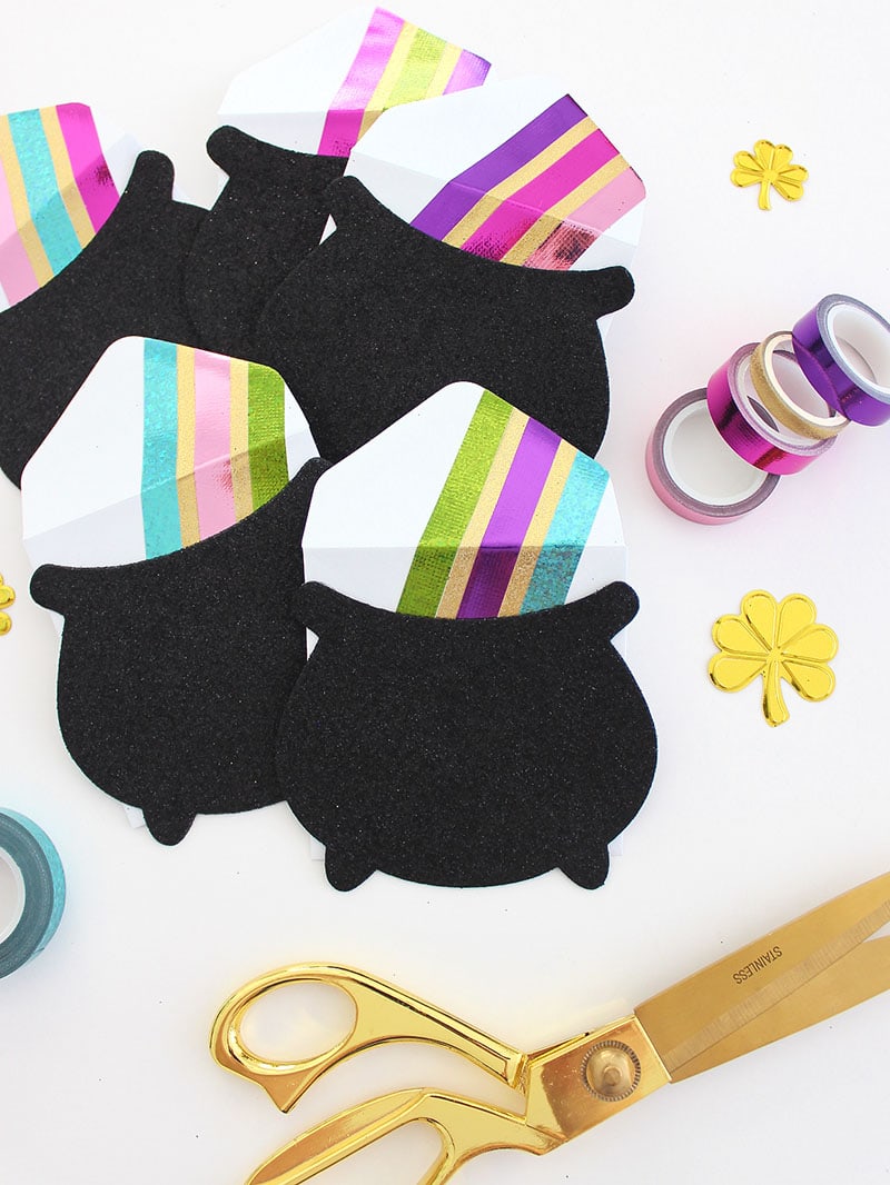 Do you know what it is time for? Fresh and Trendy DIY Crafts To Make This Weekend of course. Tons of inspirational Crafts are waiting for you to choose from. One is perfect to make this weekend!