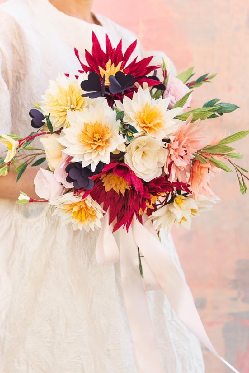 Do you know what it is time for? Fresh and Trendy DIY Crafts To Make This Weekend of course. Tons of inspirational Crafts are waiting for you to choose from. One is perfect to make this weekend!