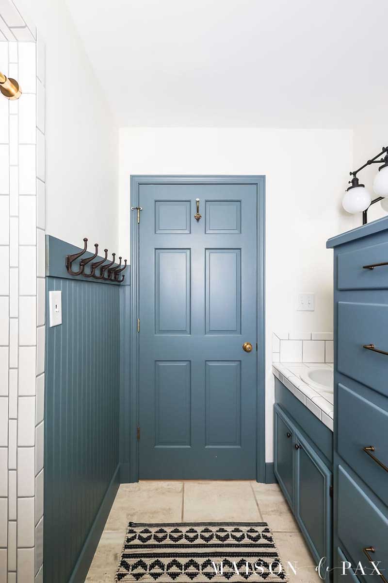 Fabulous and Fresh Farmhouse DIYS and Ideas are waiting to inspire you to create. All the newest projects in the Farmhouse World all in one place to enjoy!