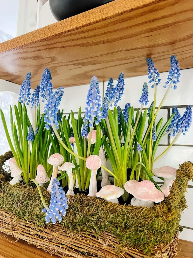 Do you know what it is time for? Fresh and Trendy DIY Crafts To Make This Weekend of course. Tons of inspirational Crafts are waiting for you to choose from. One is perfect to make this weekend!