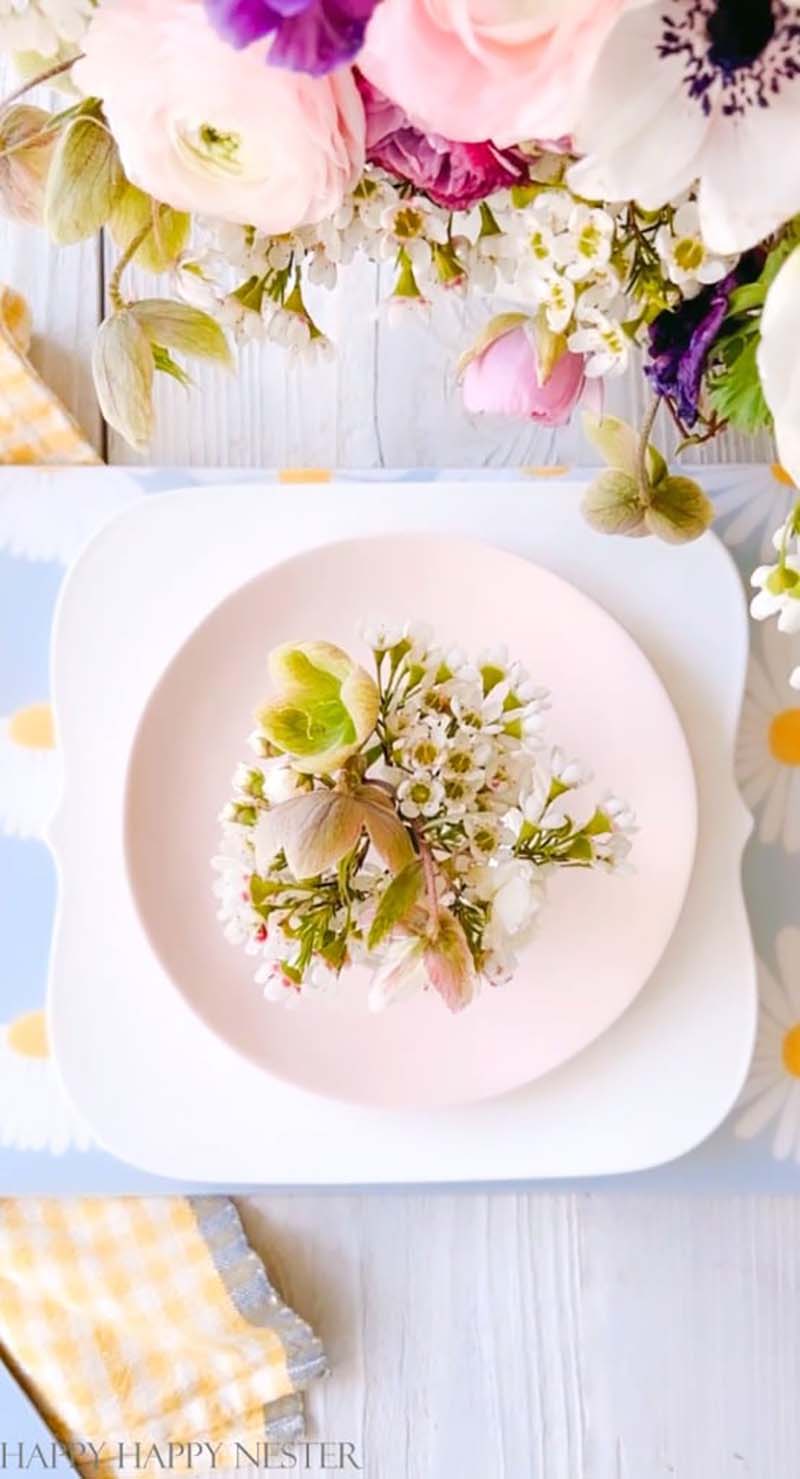 Do you know what it is time for? Fresh and Trendy DIY Crafts To Make This Weekend of course. Tons of inspirational Crafts are waiting for you to choose from. One is perfect to make this weekend!