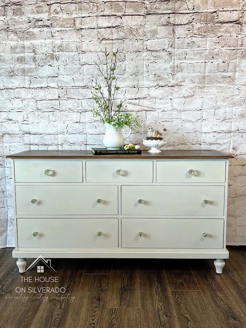 Pottery Barn Style Thrift Store Makeovers are going to Inspire you to create your own original diy project that will be amazing!