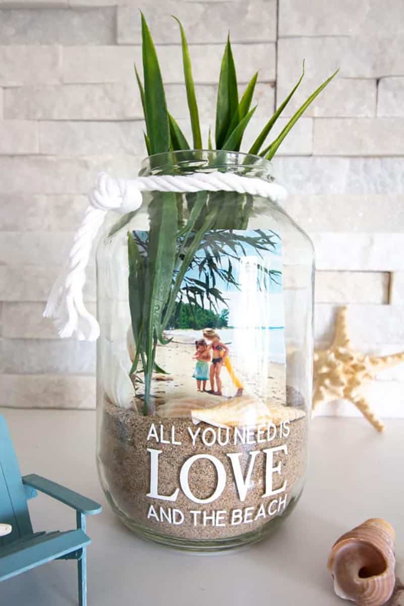 Embrace creativity with our guide to Fresh & Trendy DIY Crafts perfect for your weekend. Get inspired, craft away, and make your days vibrant!