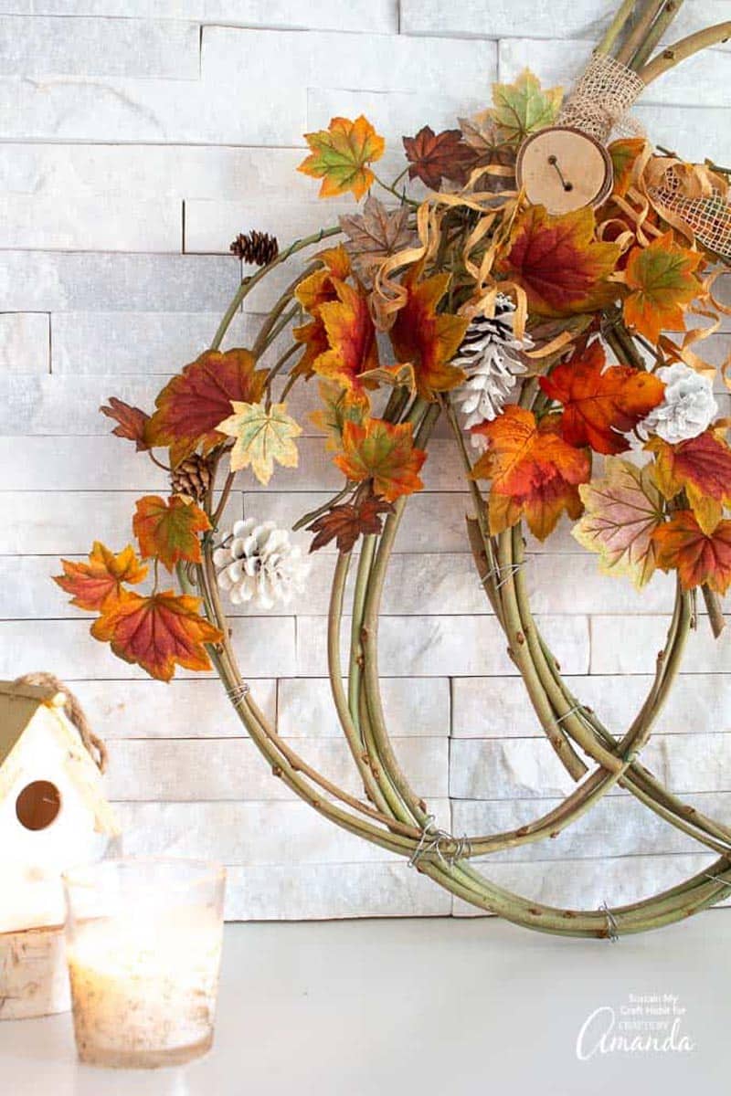 Transform your home with 50+ Farmhouse Fall Wreath DIY projects! Embrace the beauty of autumn with charming wreaths for every style.
