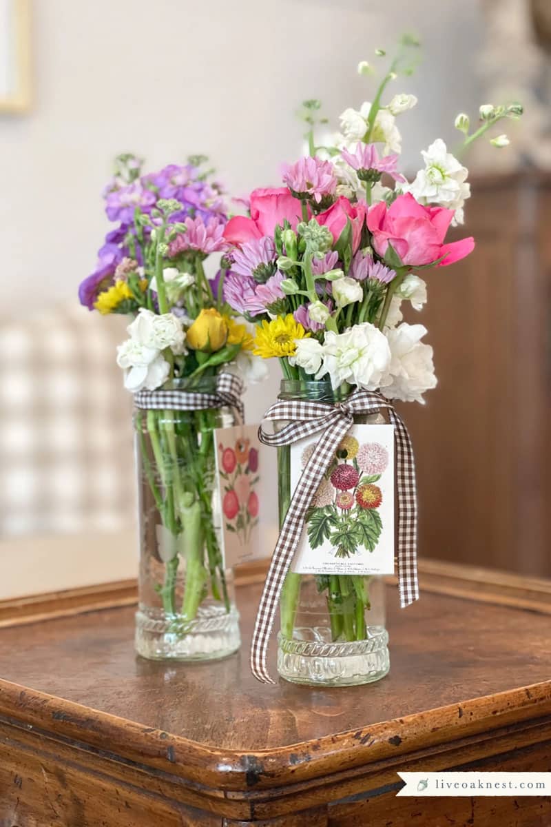 Explore 32 charming farmhouse DIYs, crafts, & ideas from talented bloggers! From spring decor to historic renovations, find inspiration for every project.