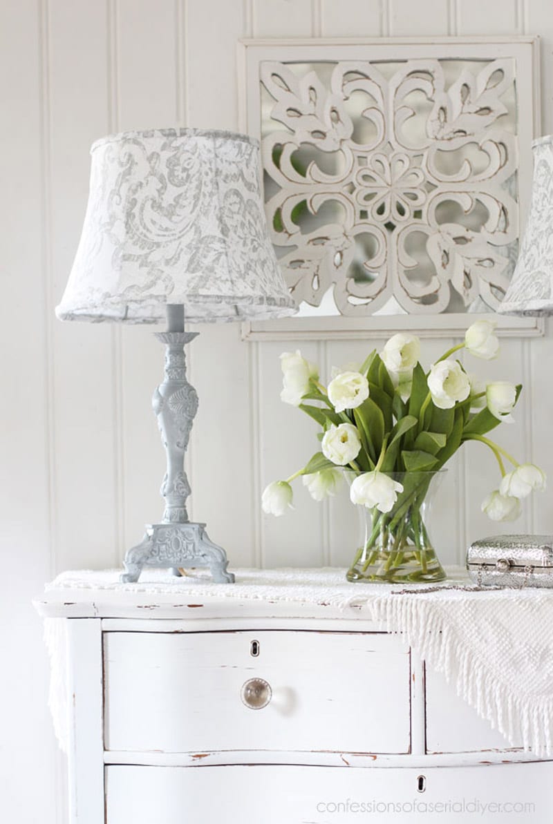 Charming and Chic Farmhouse Thrift Store Makeovers are going to Inspire you to create your own original diy project that will be amazing!