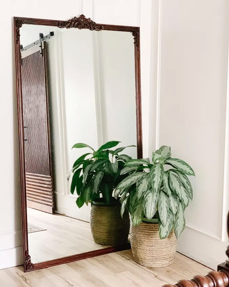 Discover amazing thrift store makeovers that will inspire your creativity & transform your home decor! Check them out on TheCottageMarket.com!