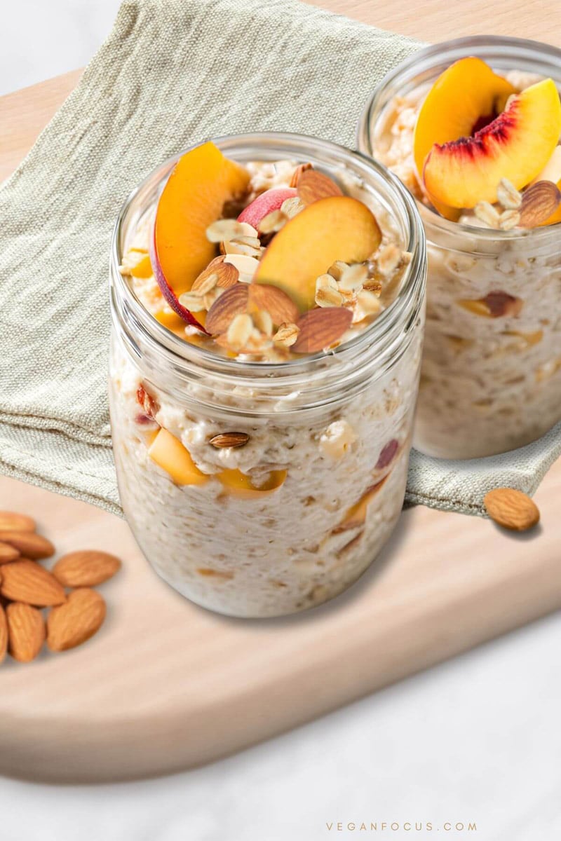 Peach Almond Overnight Oats
