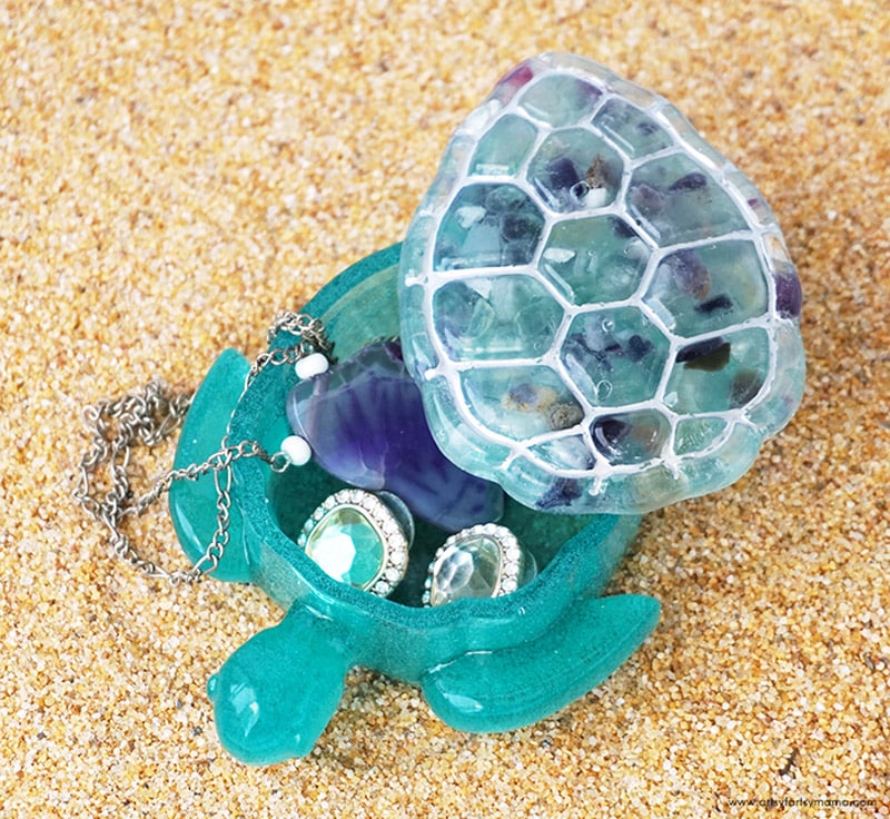Get creative with our 30 fresh and trendy crafts to make this weekend! Fun and easy projects to brighten your days. 🎨✨