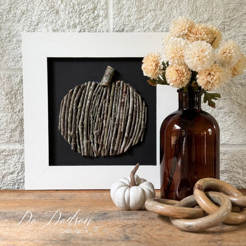 Get ready for autumn with 28 fresh and trendy Halloween & fall crafts! Easy, fun, and perfect for cozying up your home this season.