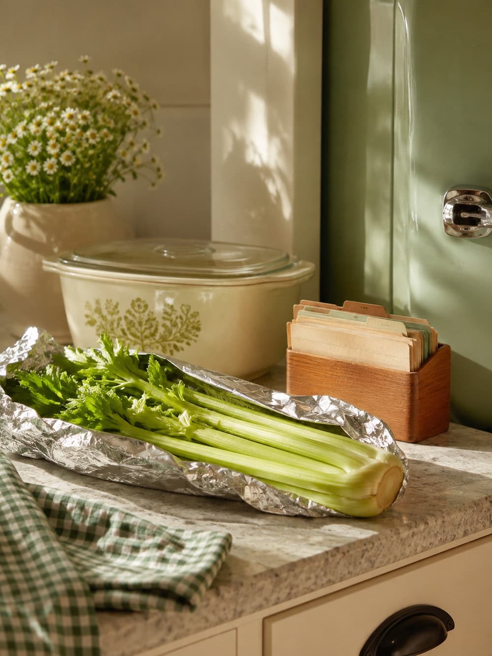 The Quick Answer celery storage image from The Cottage Market