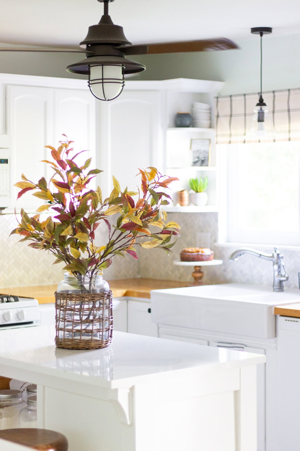 Minimal Fall Kitchen Decor easy fall decorating idea featured on The Cottage Market