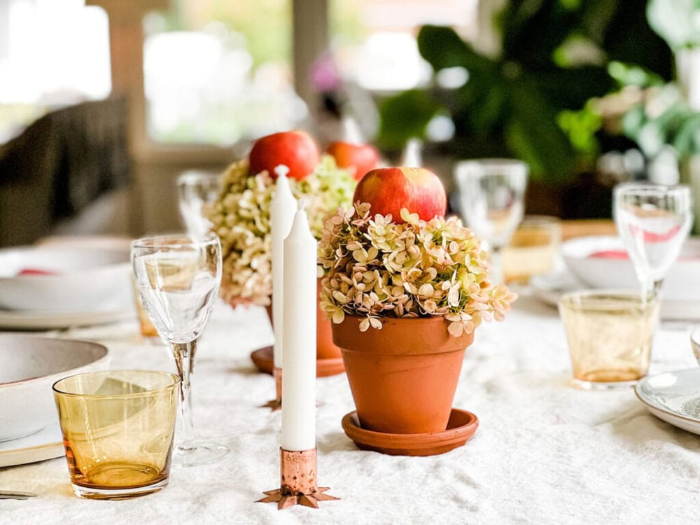 How To Make A Fall Centerpiece With Apples & Hydrangeas featured in The Cottage Market Saturday farmhouse roundup
