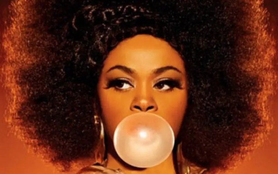 Jill Scott: One Of Those Pictures Is REAL! The OTHERS Are Fake