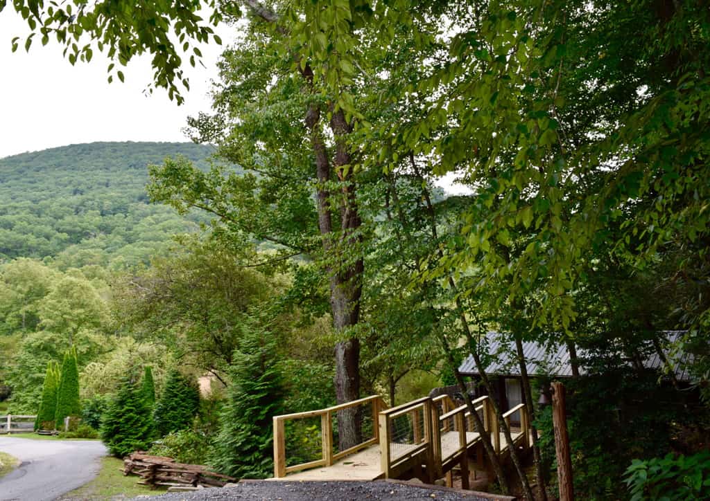 Garden Cabin Bridge!! The Cove At Fairview, Blue Ridge Mountain