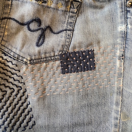 How to Mend your Jeans using Sashiko Stitching • The Crafty Mummy