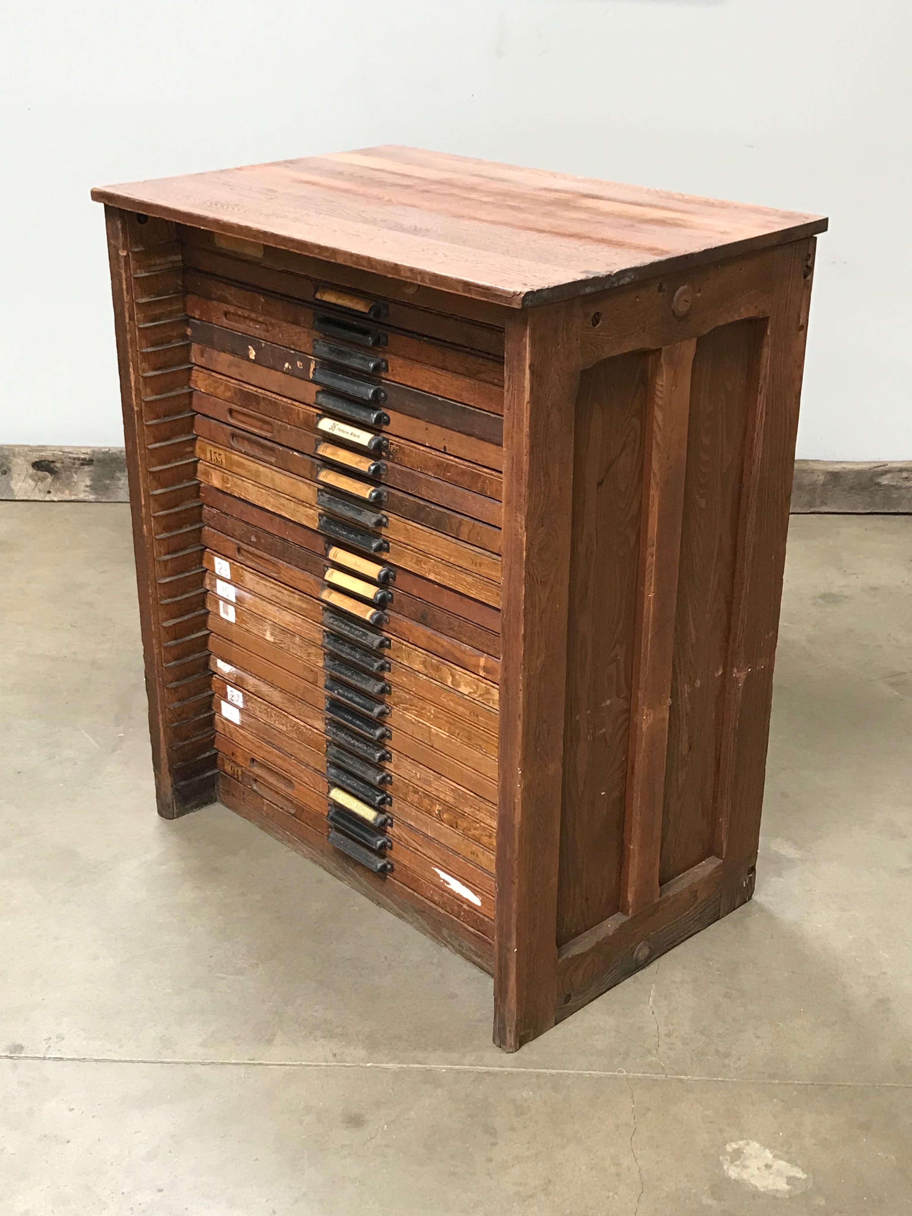 Hamilton Printers Typeset The Crate People