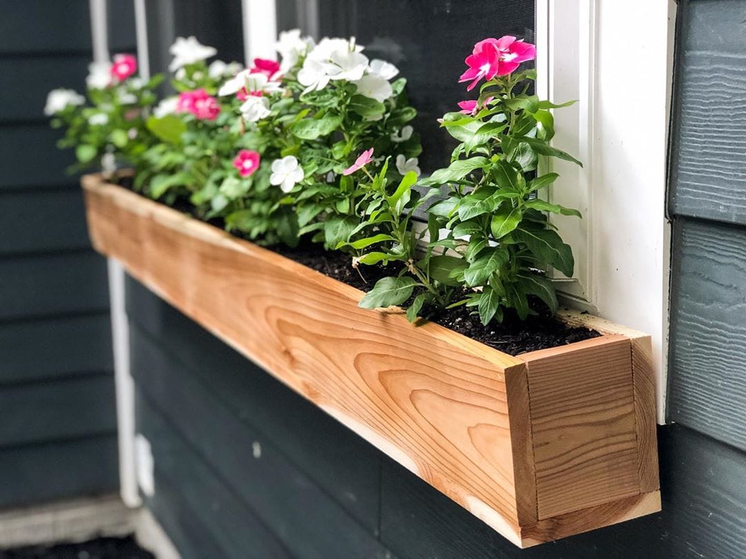 28 Beautiful & Unique DIY Planter Box Ideas