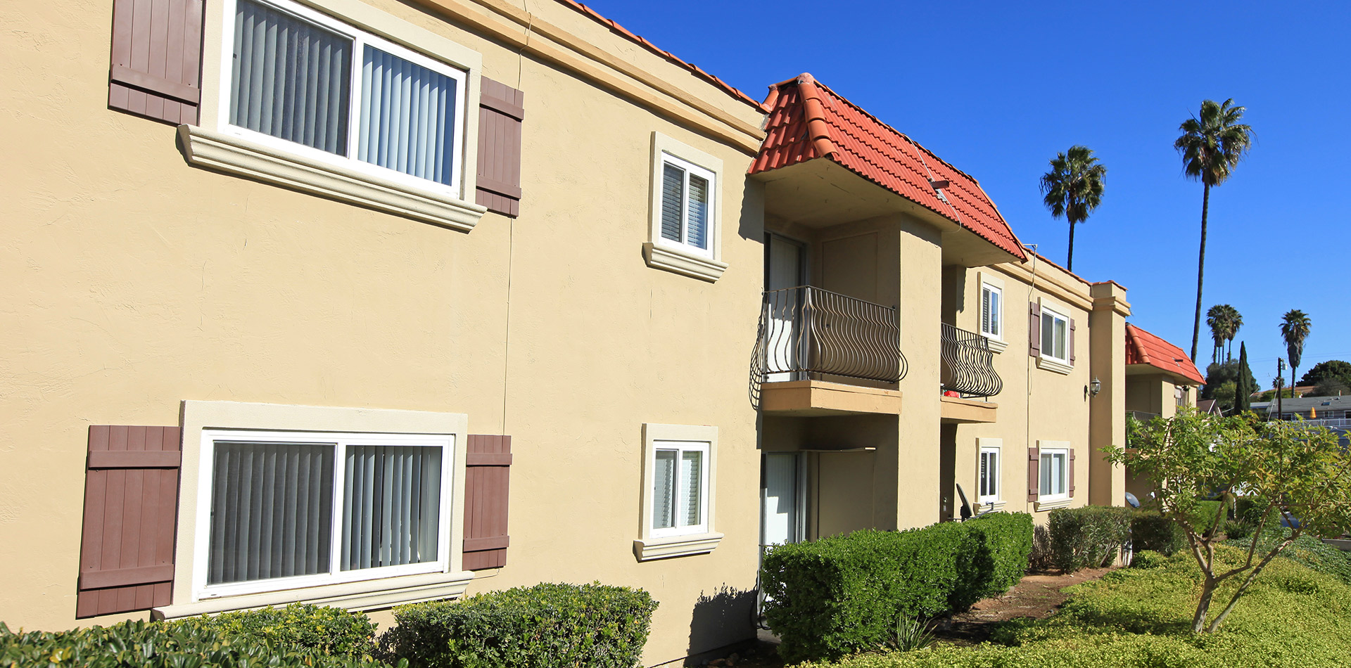 Crestview Apartments Apartment Homes in La Mesa, CA