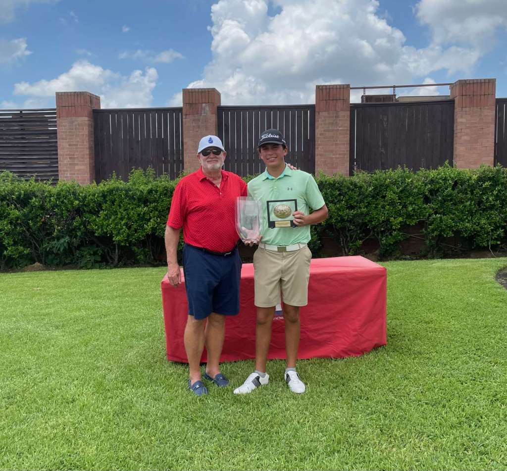 Photo Gallery of Crown Golf Students Crown Golf site